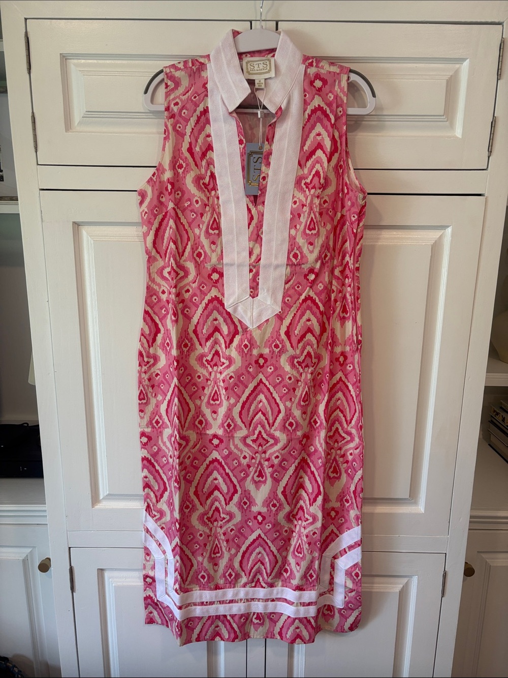 NWT Sleeveless Caftan by Sail to Sable in pink ikat print